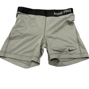 Nike Pro size Large Grey Compression Athletic Athleisure Yoga Loungewear Shorts
